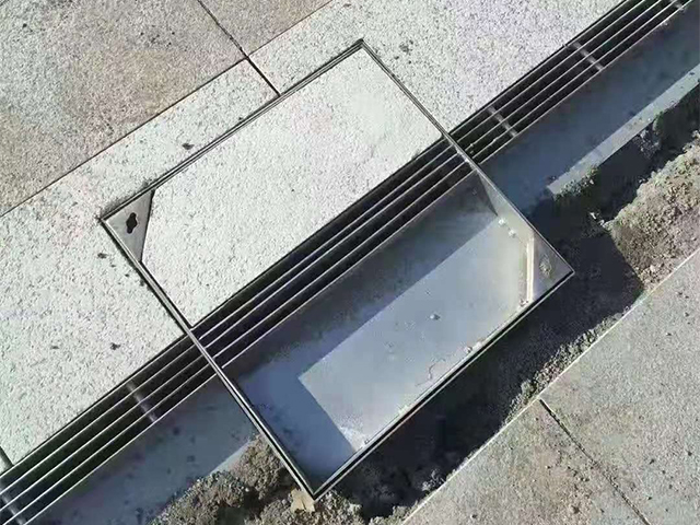 ͻ